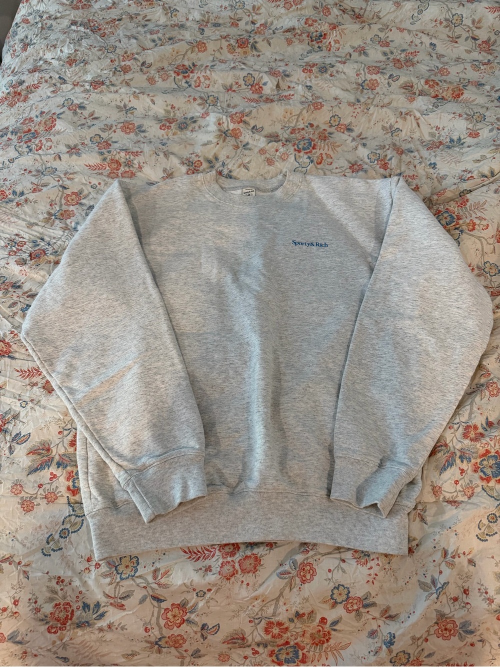 Sporty & Rich Light Gray Crewneck Sweatshirt with Small Blue Logo